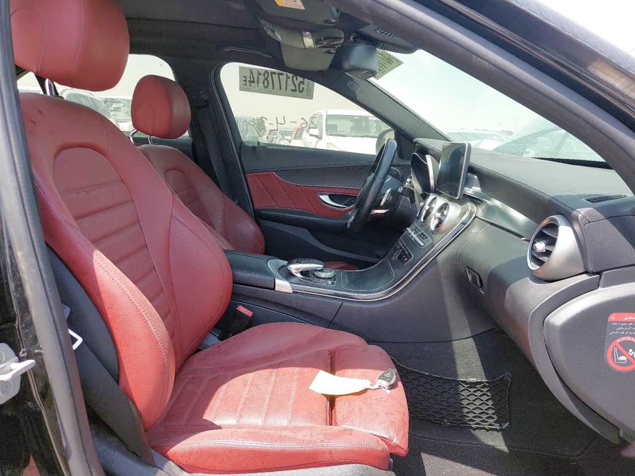 WDDWF4CB3FR061138 Auction: COPART UAE Lot: 52177814 Location: DUBAI INDUSTRIAL CITY - DUBAI WDDWF4CB3FR061138 MERCEDES BENZ C200 2015 BLACK Photo 5