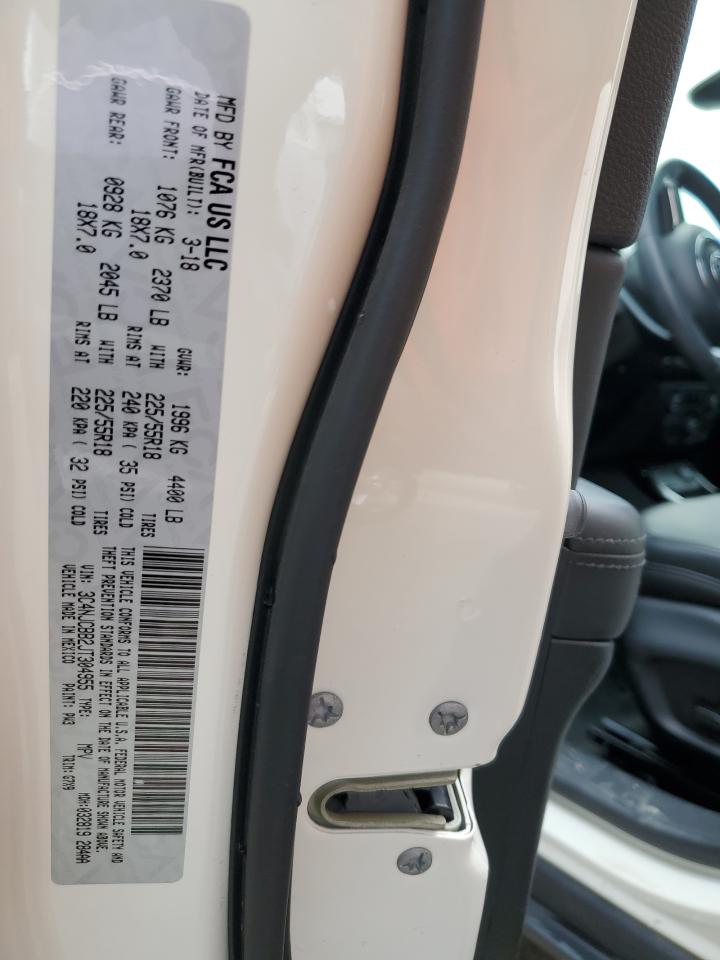 3C4NJCBB2JT304955 2018 Jeep Compass Latitude