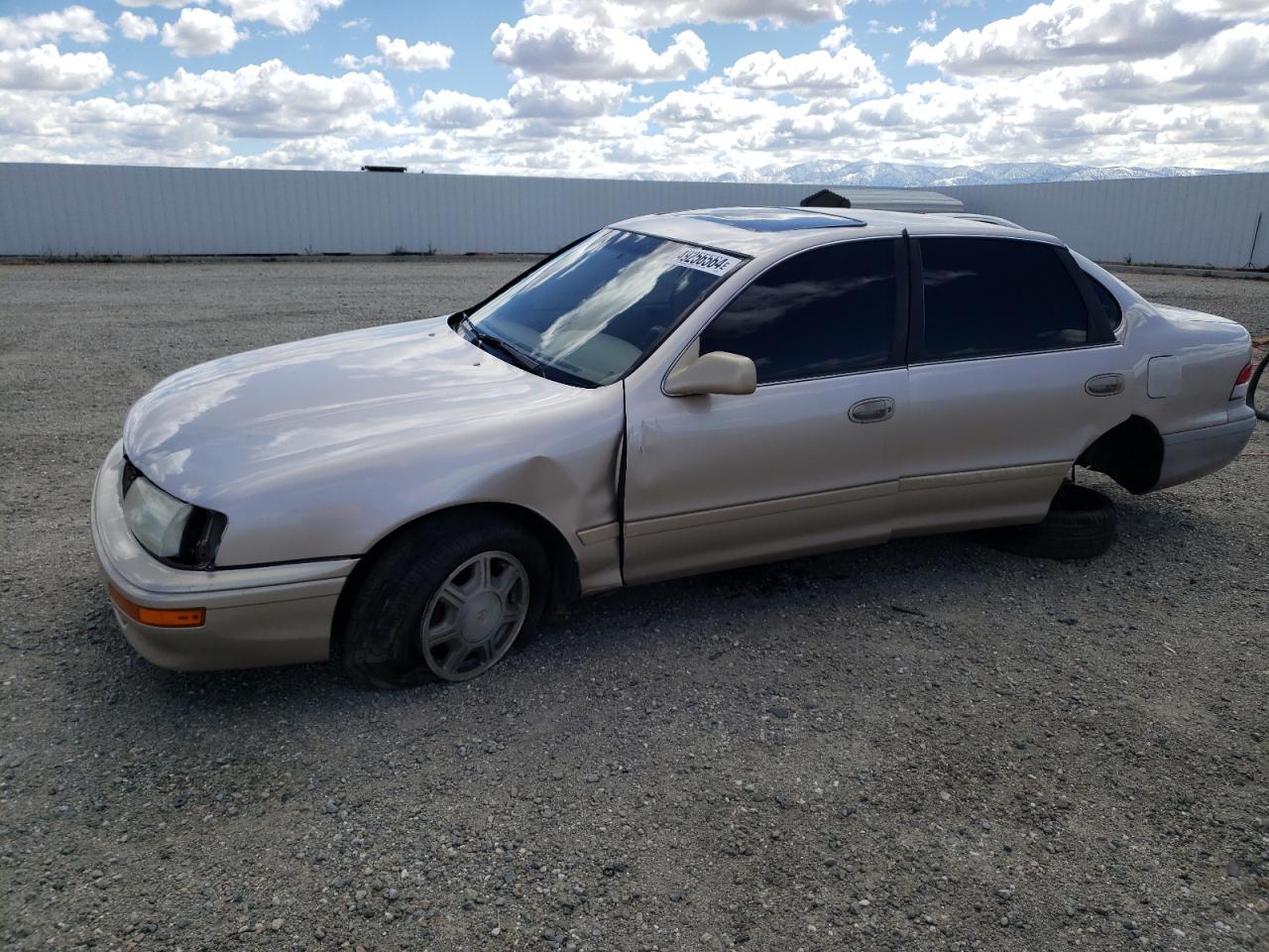 4T1BF12B0TU070845 1996 Toyota Avalon Xl