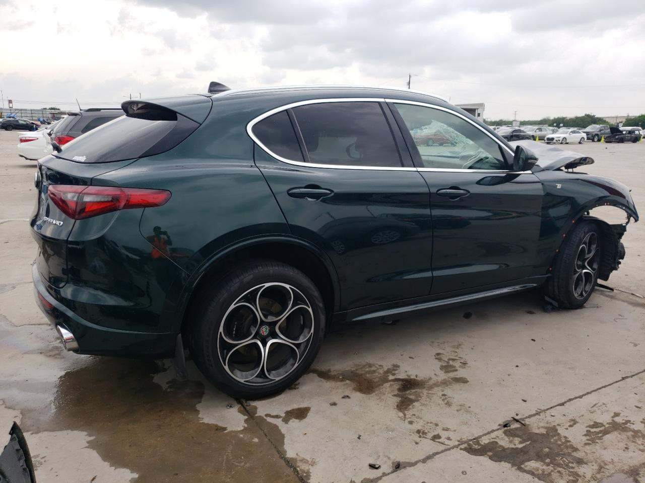 2020 Alfa Romeo Stelvio Ti vin: ZASPAKBN2L7C75811