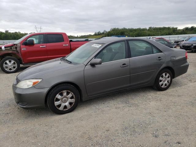 Lot #2492384841 2004 TOYOTA CAMRY LE salvage car