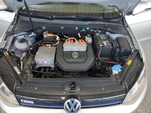 2016 VOLKSWAGEN E-GOLF SE - WVWKP7AU8GW909111