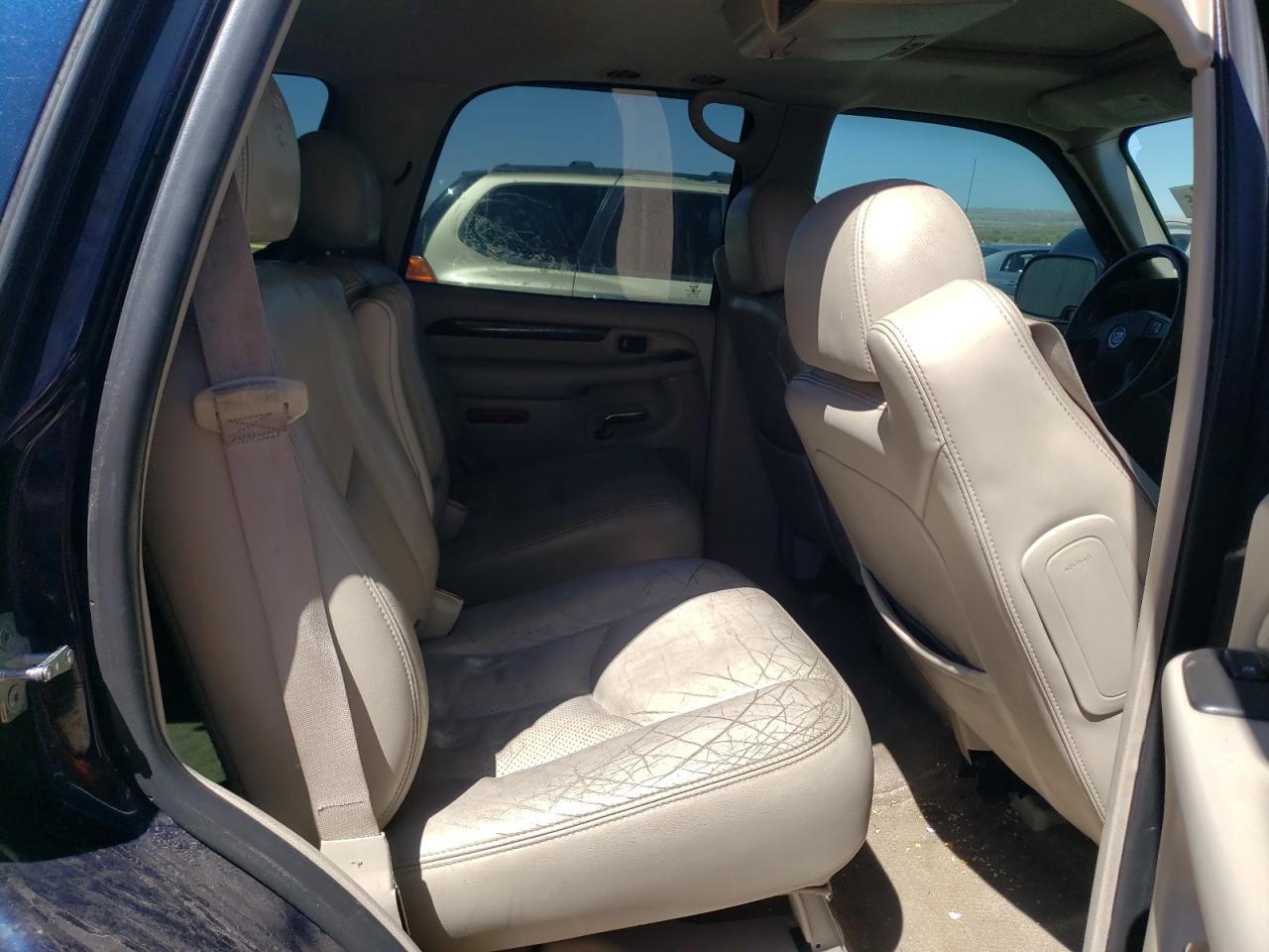 1GYEK63NX4R299986 2004 Cadillac Escalade Luxury