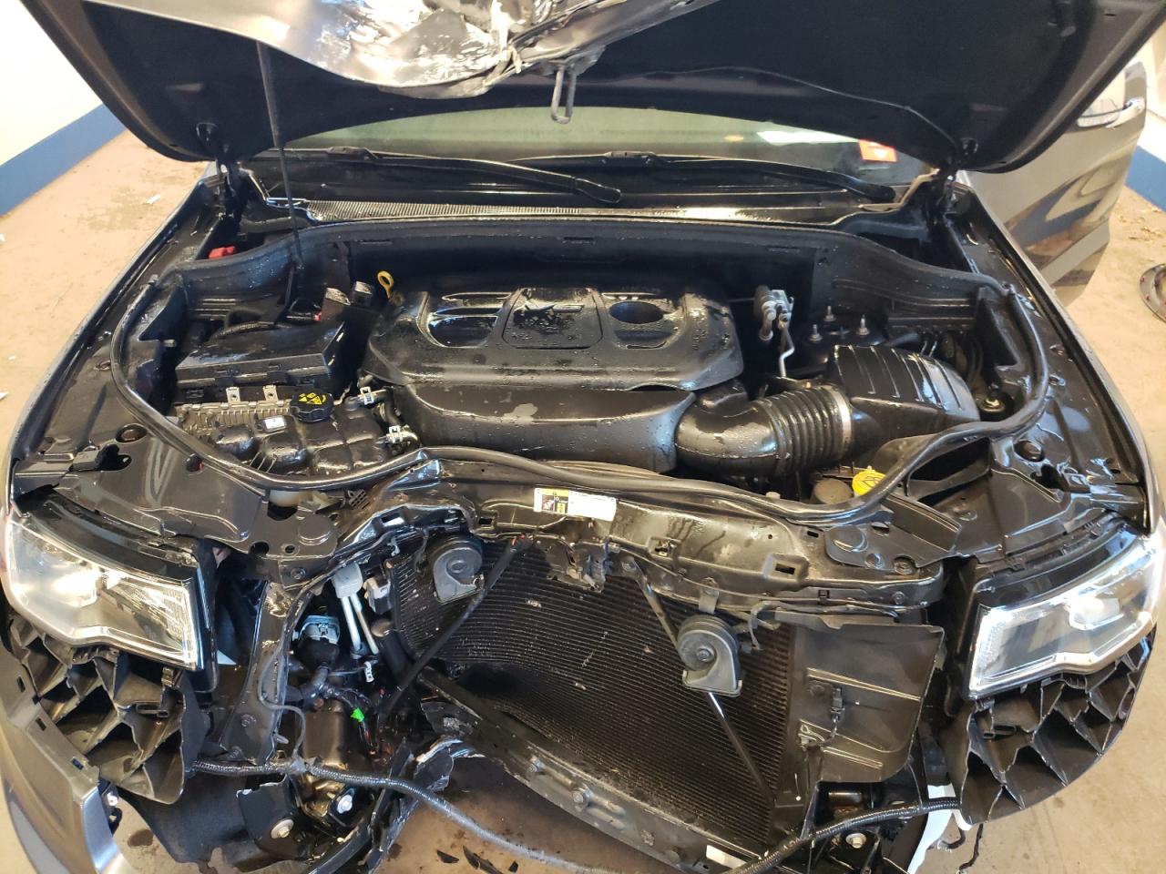 1C4RJFBG7JC335306 2018 Jeep Grand Cherokee Limited