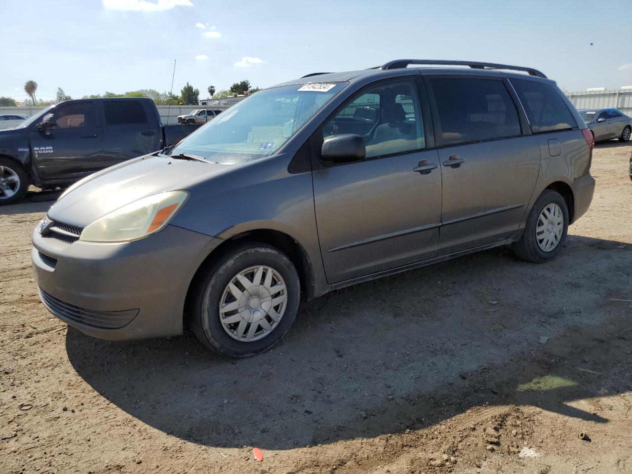 5TDZA23C04S090307 2004 Toyota Sienna Ce