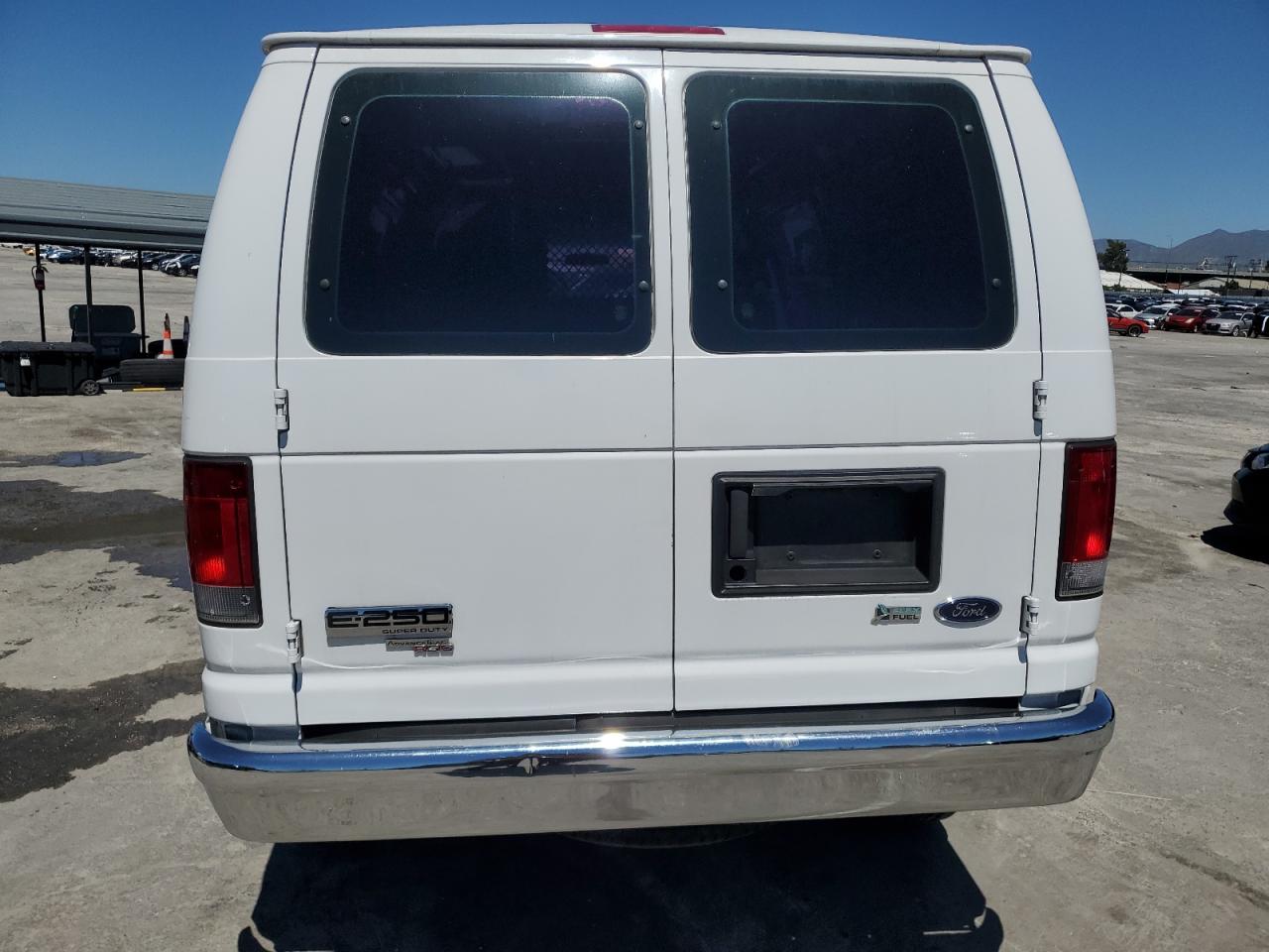 1FTNE2EW0BDA38727 2011 Ford Econoline E250 Van