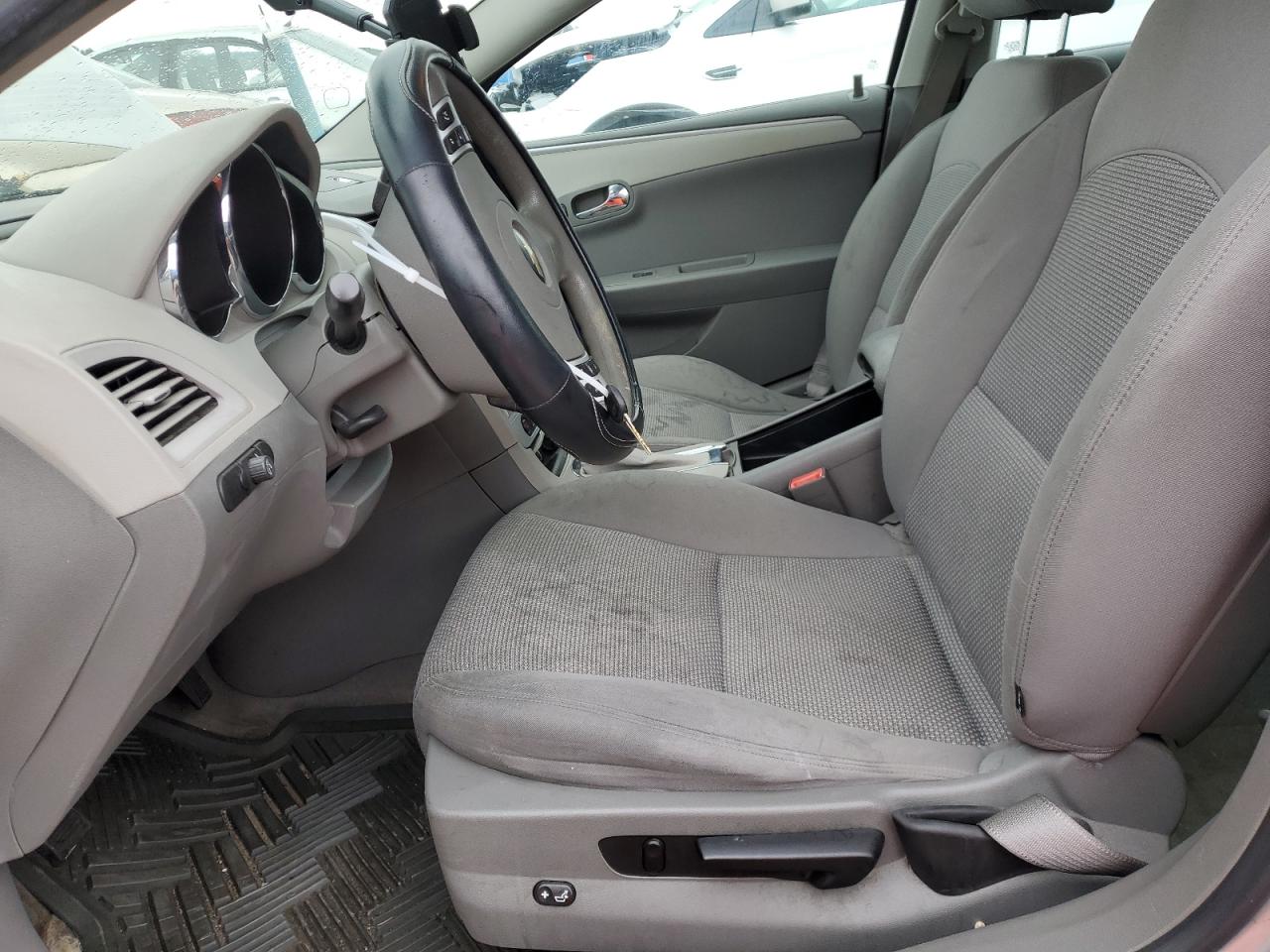 1G1ZC5EB7AF170580 2010 Chevrolet Malibu 1Lt