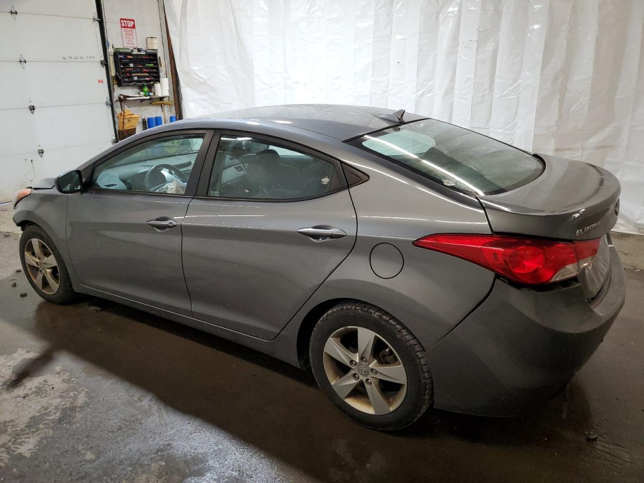 5NPDH4AE2DH412635 2013 Hyundai Elantra Gls