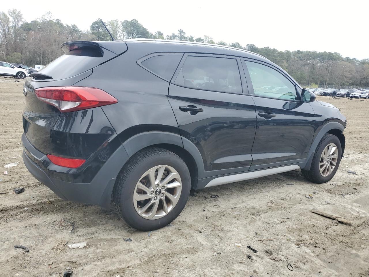 KM8J33A44HU401761 2017 Hyundai Tucson Limited