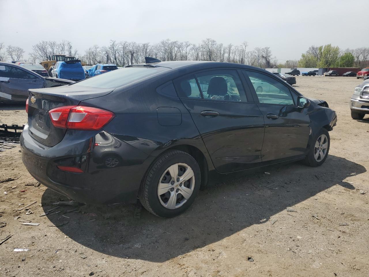 1G1BC5SM4J7114386 2018 Chevrolet Cruze Ls