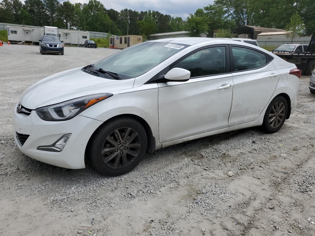 5NPDH4AE3FH563812 2015 Hyundai Elantra Se