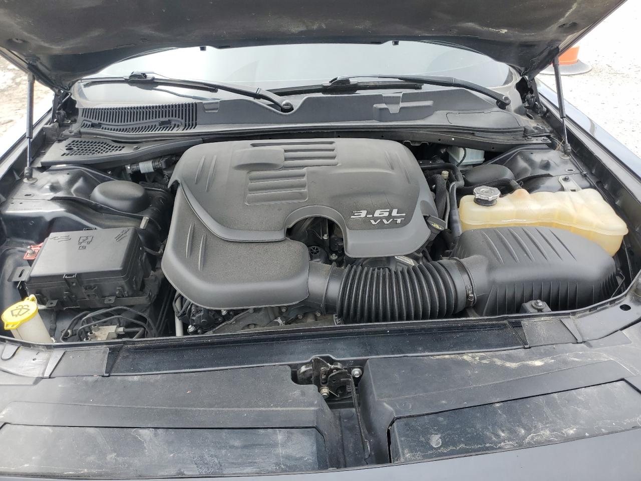 2C3CDZAG8GH352996 2016 Dodge Challenger Sxt