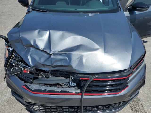 2018 VOLKSWAGEN PASSAT GT 1VWJM7A33JC037566
