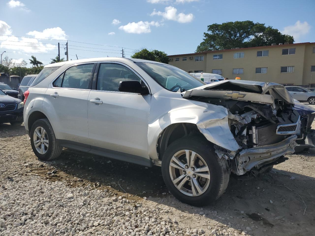 2014 Chevrolet Equinox Ls vin: 2GNALAEK1E6316640