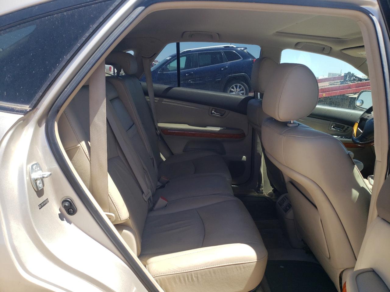 2T2HA31UX5C087465 2005 Lexus Rx 330