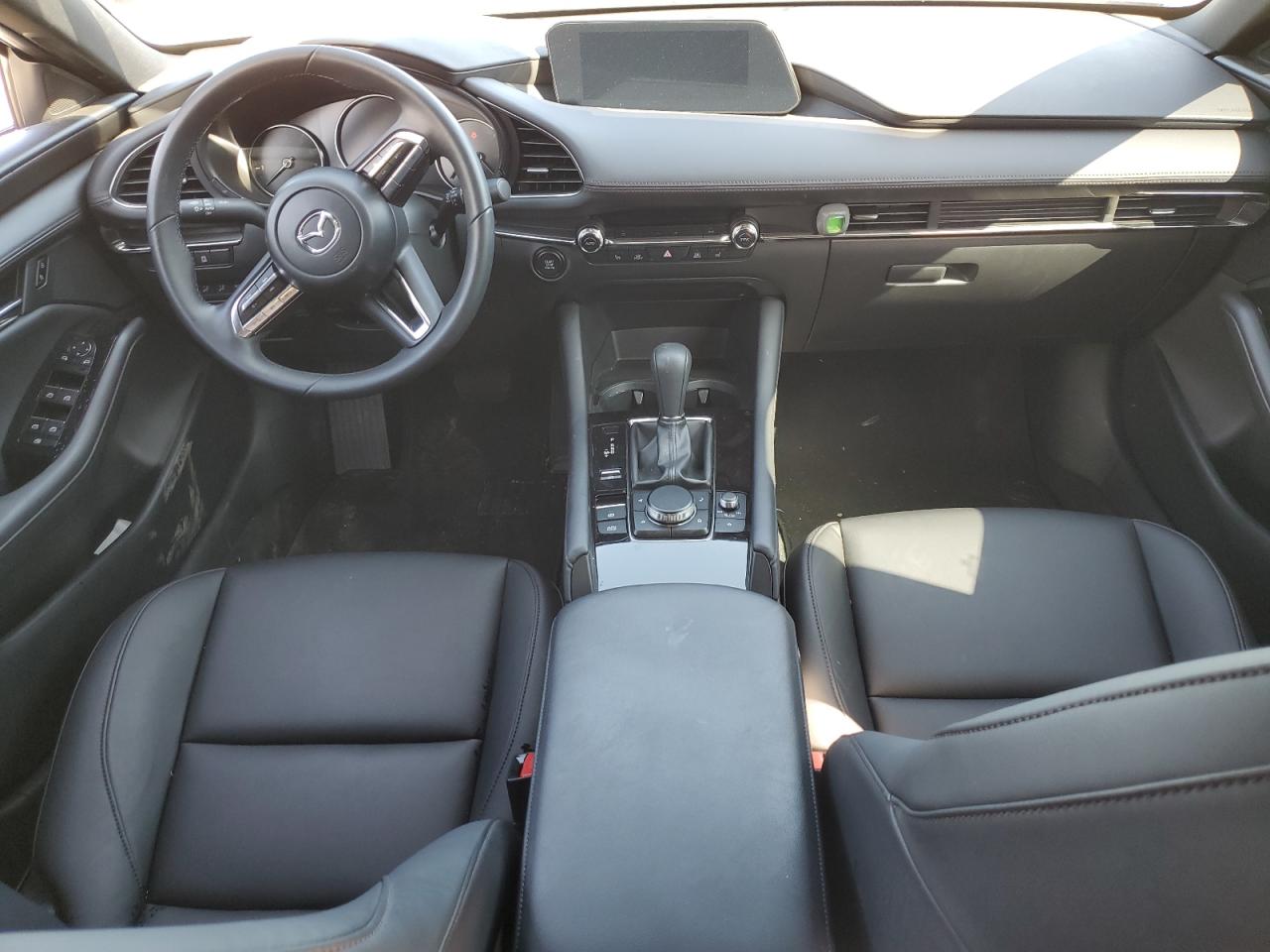JM1BPALM2P1613038 2023 Mazda 3 Preferred