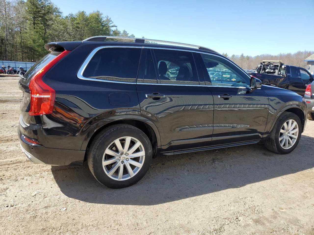 2016 Volvo Xc90 T6 vin: YV4A22PK5G1092757