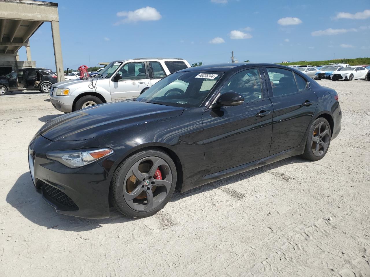 ZARFAEBN2J7588480 2018 Alfa Romeo Giulia