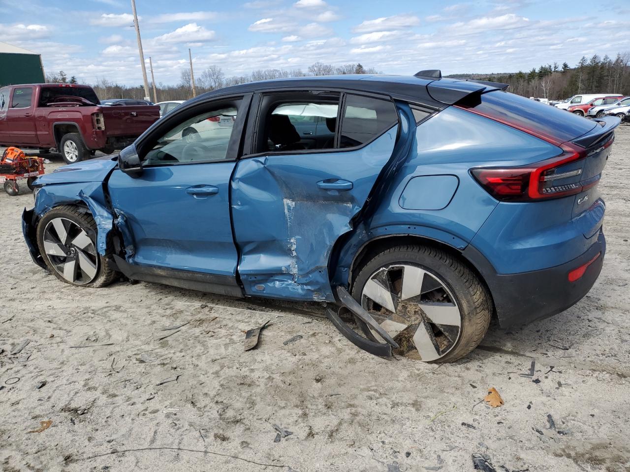 2022 Volvo C40 P8 Recharge Ultimate vin: YV4ED3GB0N2004416