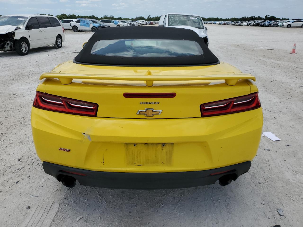 1G1FB3DS8J0150479 2018 Chevrolet Camaro Lt