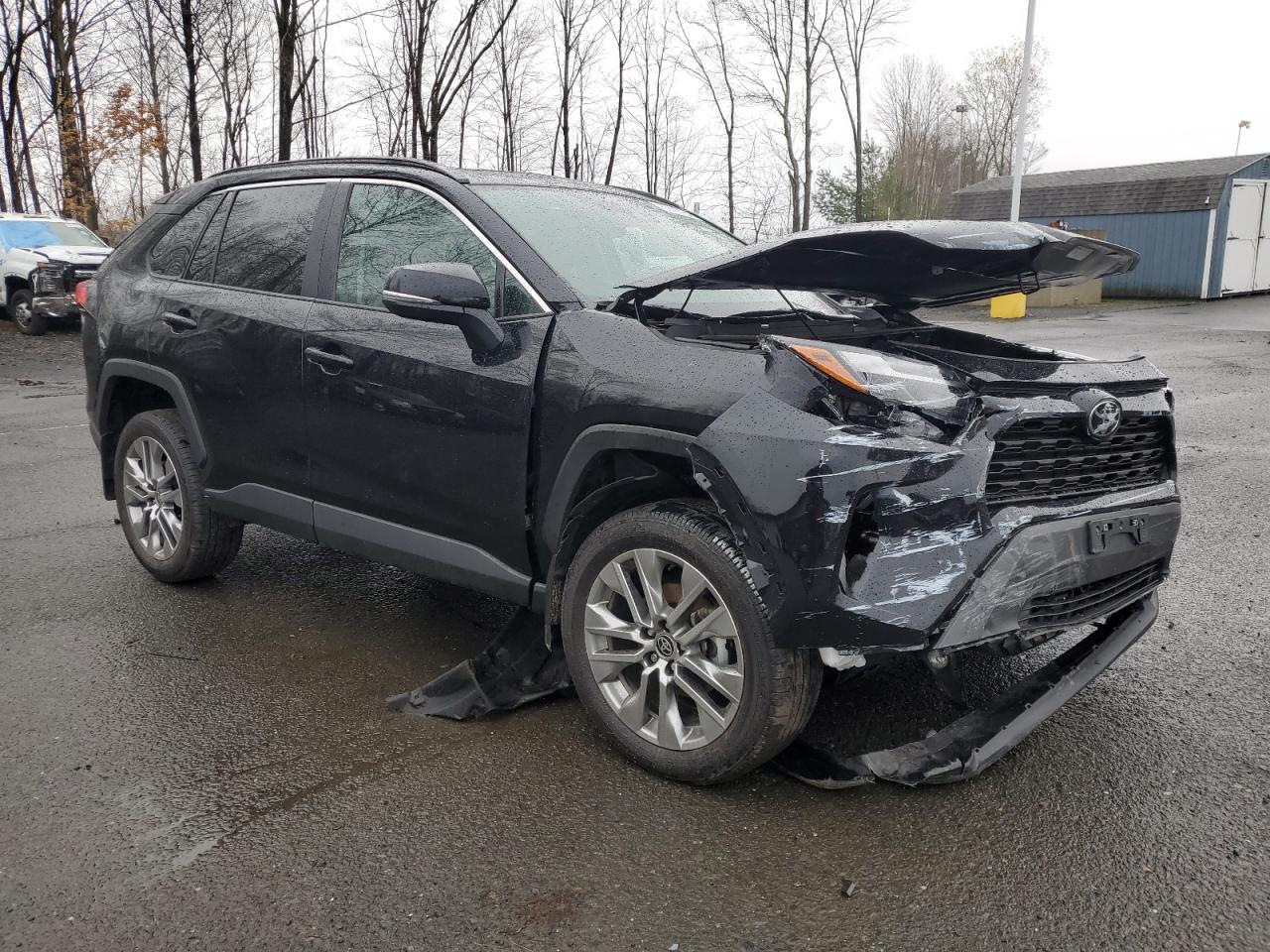 2T3A1RFV8NC314928 2022 Toyota Rav4 Xle Premium