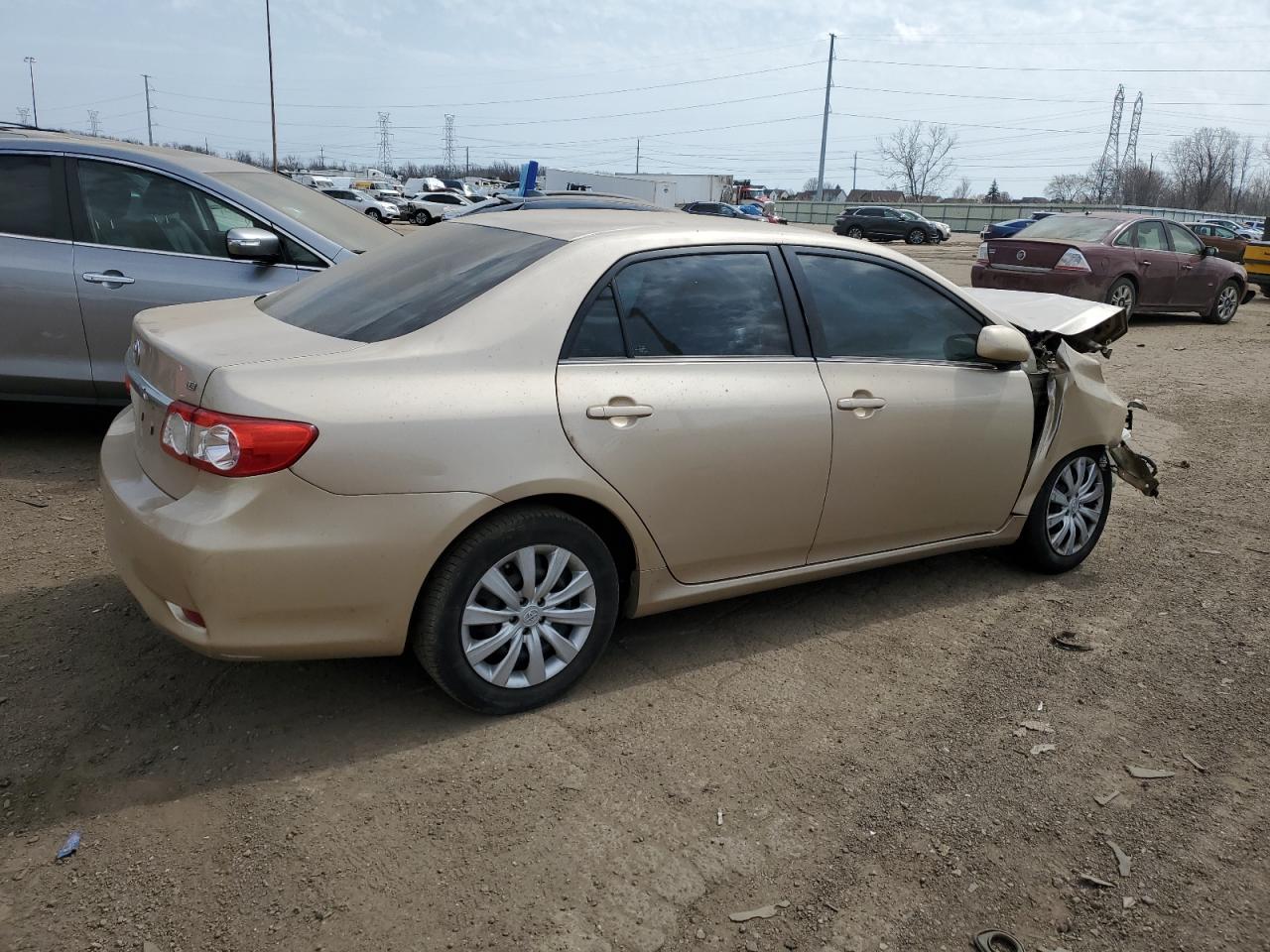 2T1BU4EE5DC966767 2013 Toyota Corolla Base