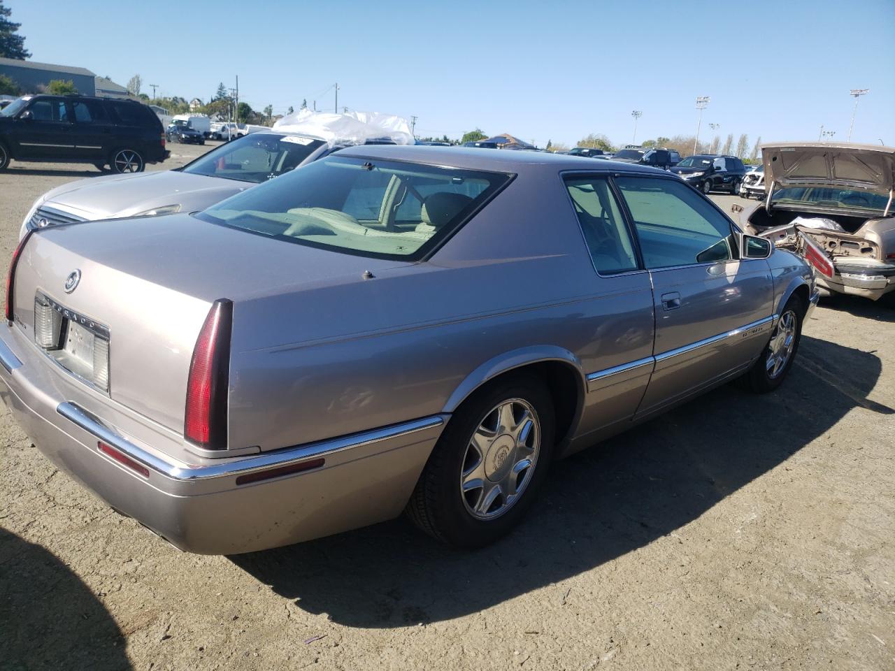 1G6EL12Y9XU605856 1999 Cadillac Eldorado