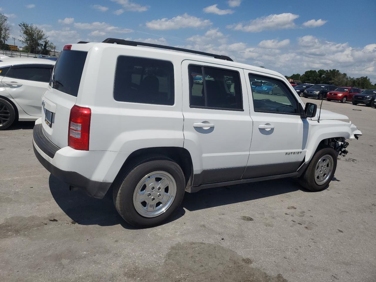 1C4NJPBA4FD185379 2015 Jeep Patriot Sport