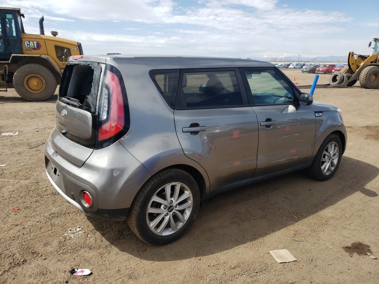 KNDJP3A58K7649664 2019 Kia Soul +