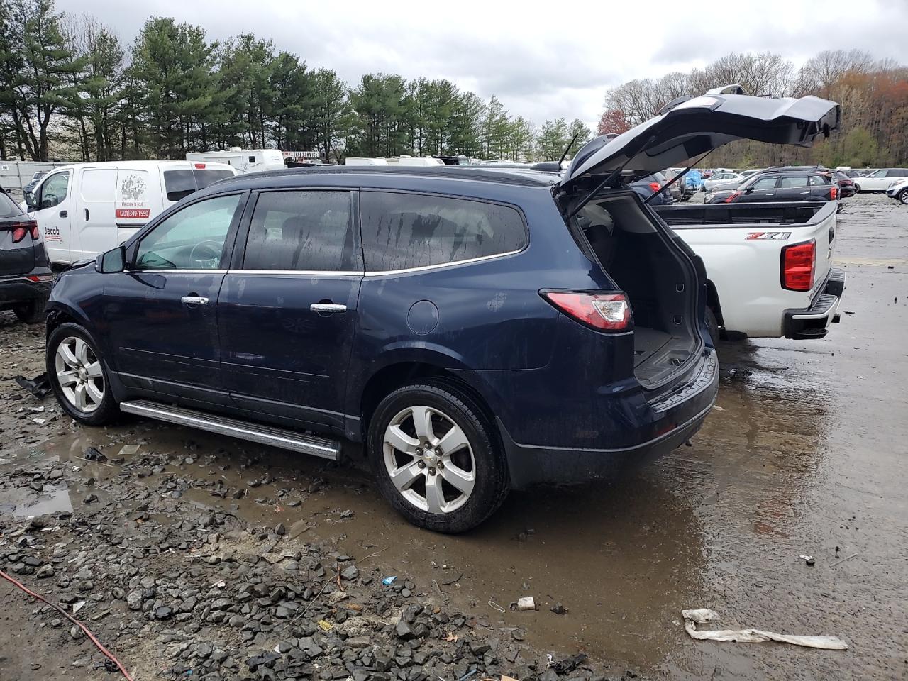 2016 Chevrolet Traverse Lt vin: 1GNKRGKD7GJ273178