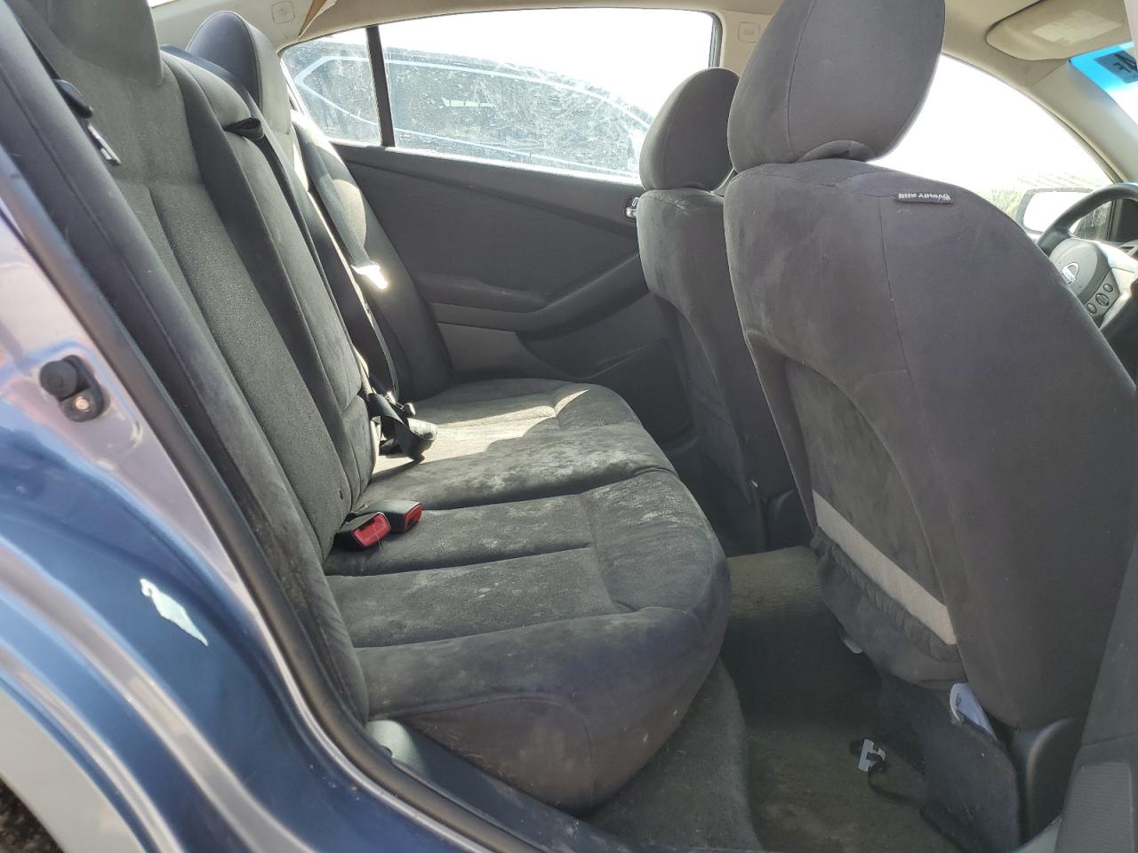 2012 Nissan Altima Base vin: 1N4AL2AP8CC212107