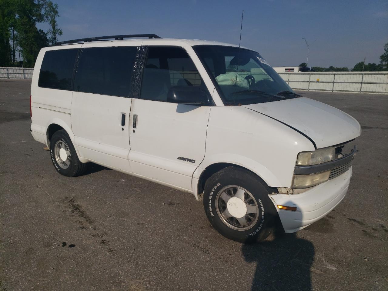 1GNDM19W8YB134846 2000 Chevrolet Astro