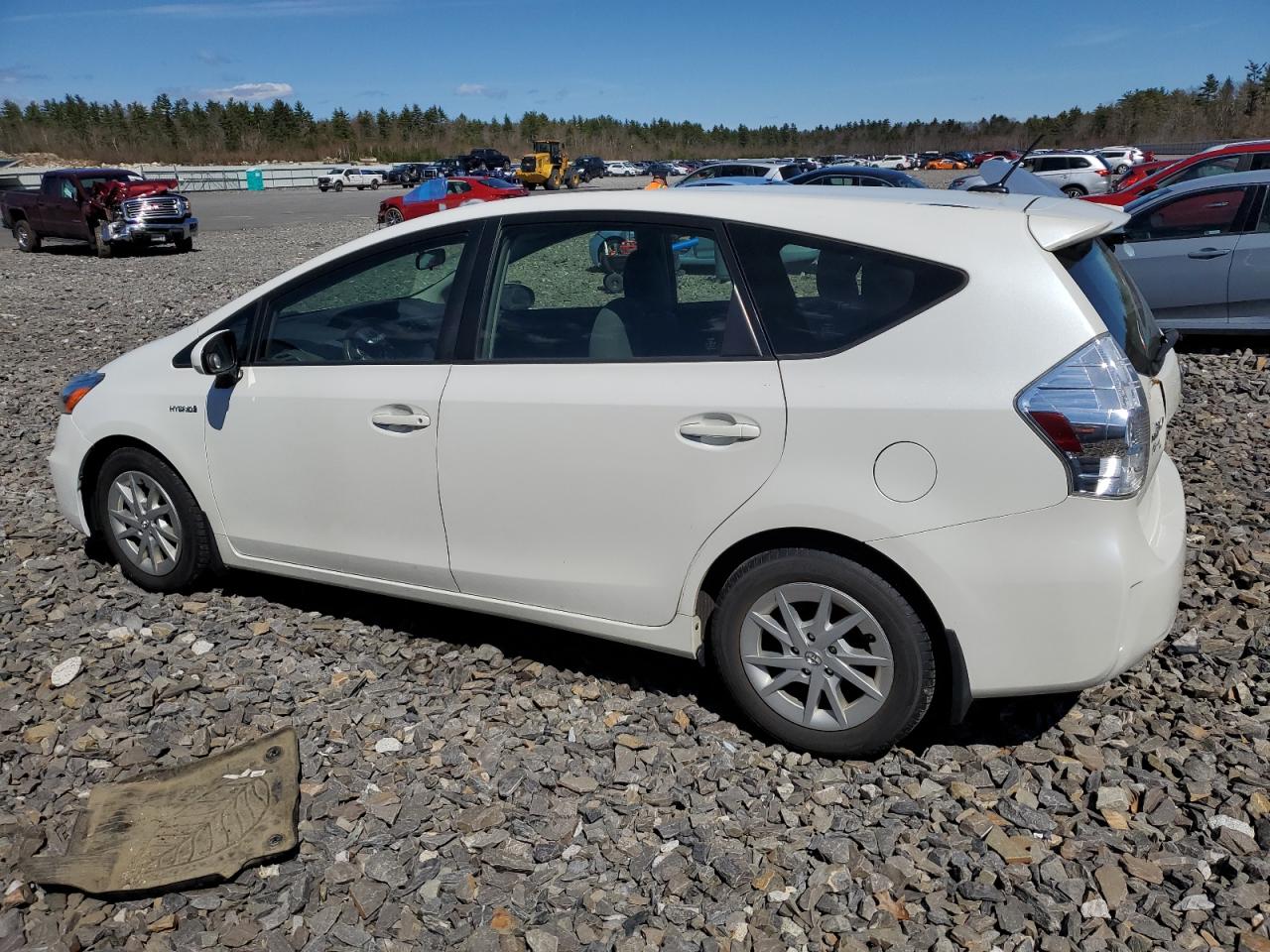 JTDZN3EU5D3221300 2013 Toyota Prius V