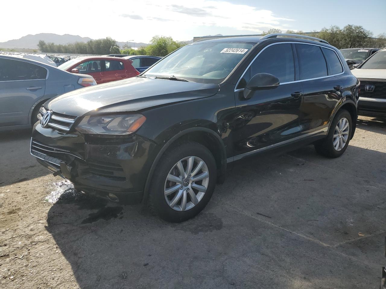 2012 Volkswagen Touareg V6 vin: WVGFF9BP2CD004437