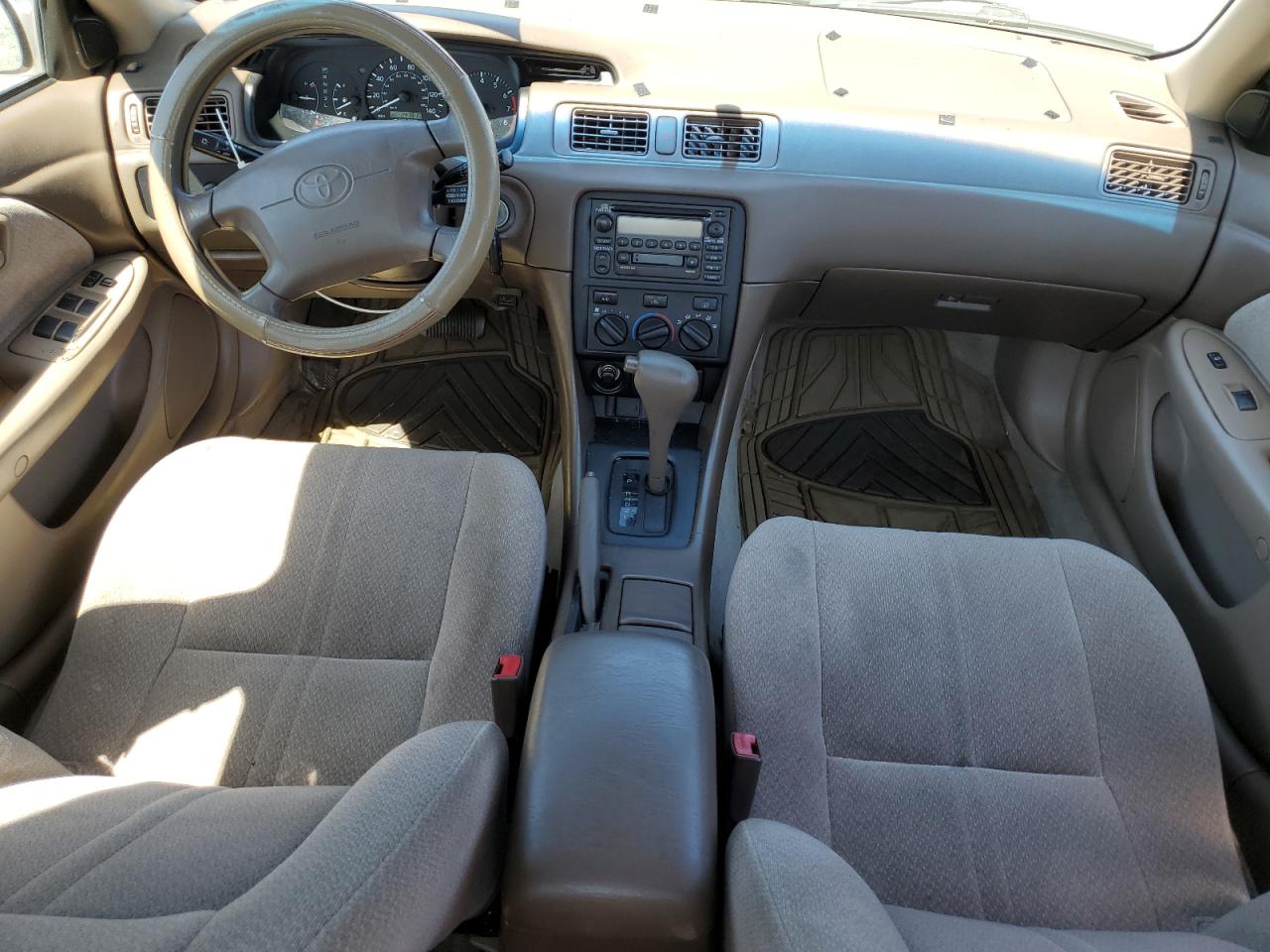 JT2BG22K4Y0389082 2000 Toyota Camry Ce