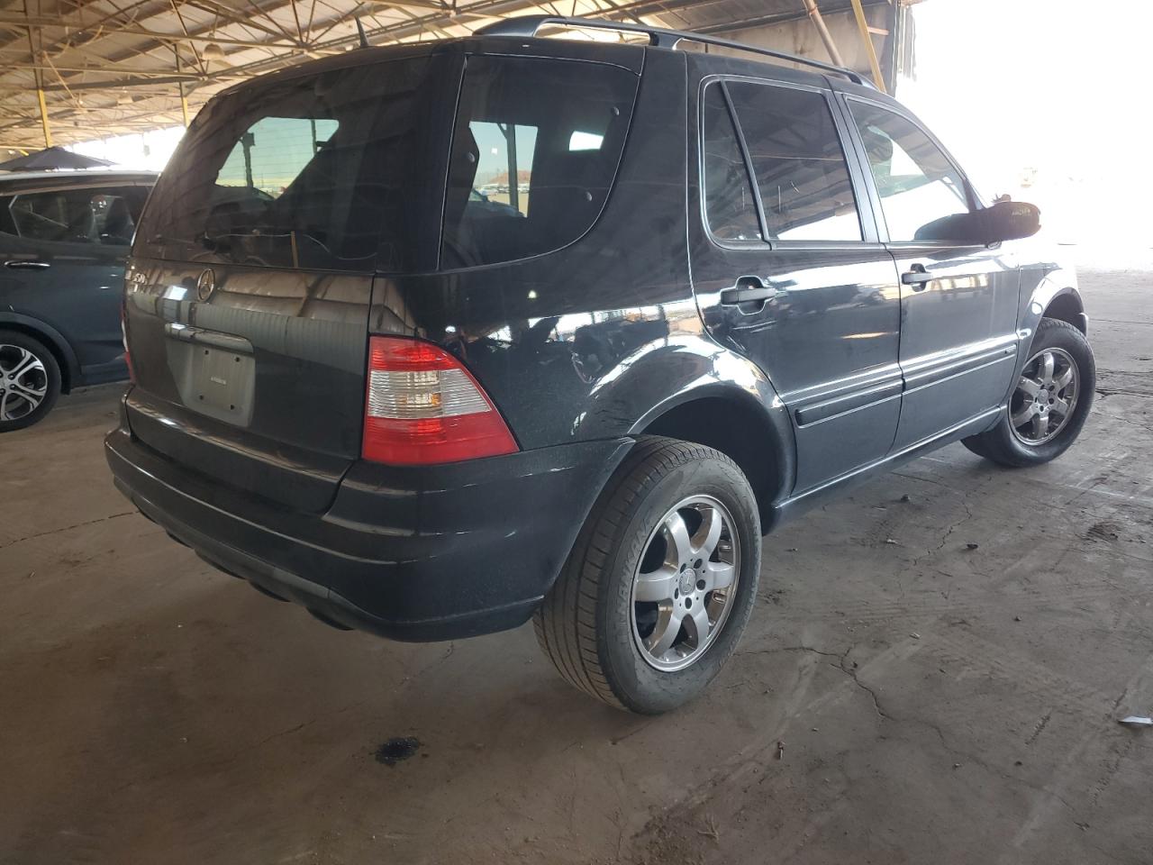 4JGAB57E43A455828 2003 Mercedes-Benz Ml 350