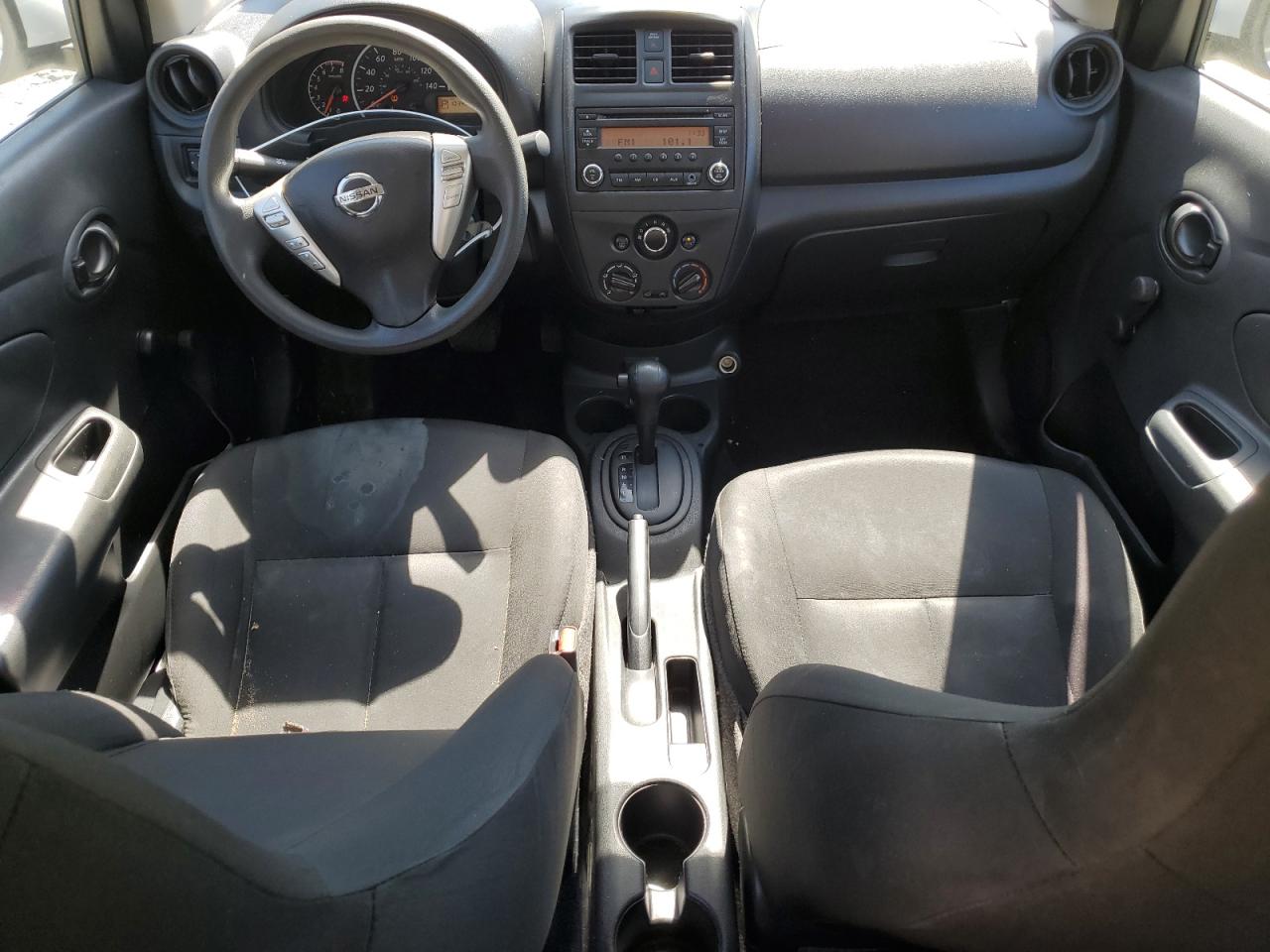 3N1CN7AP6HL812004 2017 Nissan Versa S