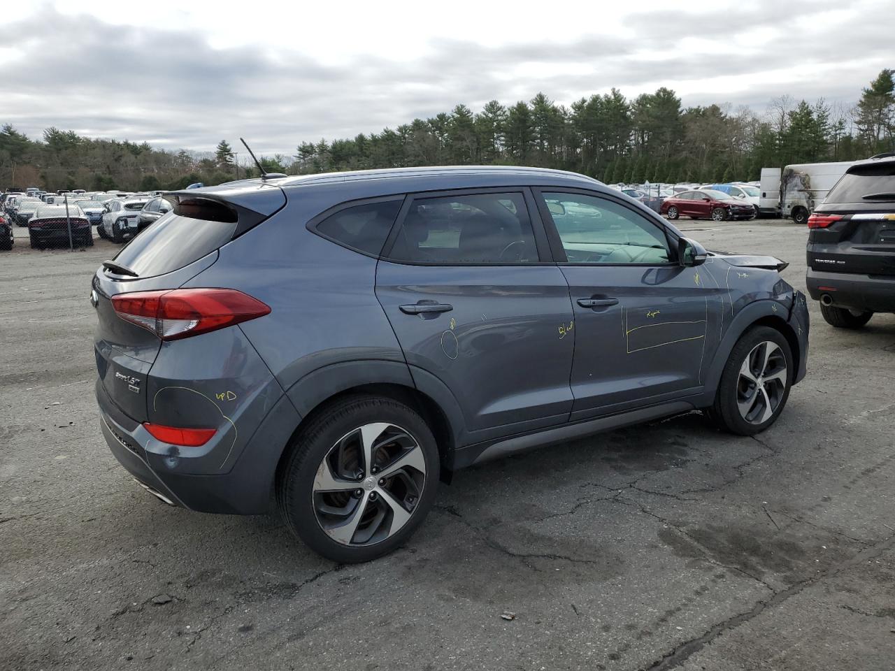 KM8J3CA29GU226517 2016 Hyundai Tucson Limited