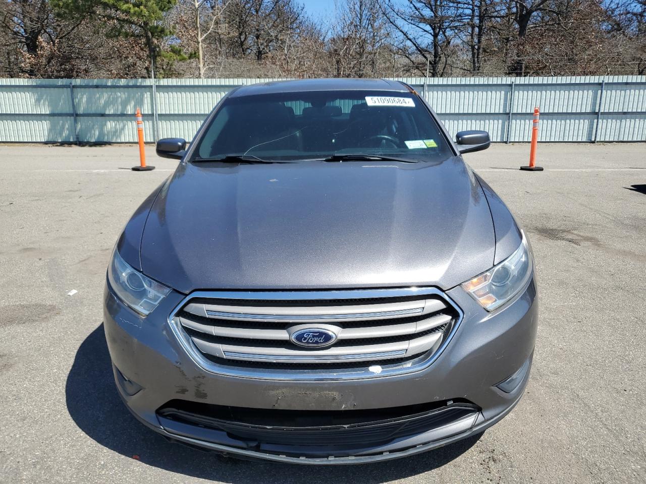 1FAHP2E8XDG142268 2013 Ford Taurus Sel