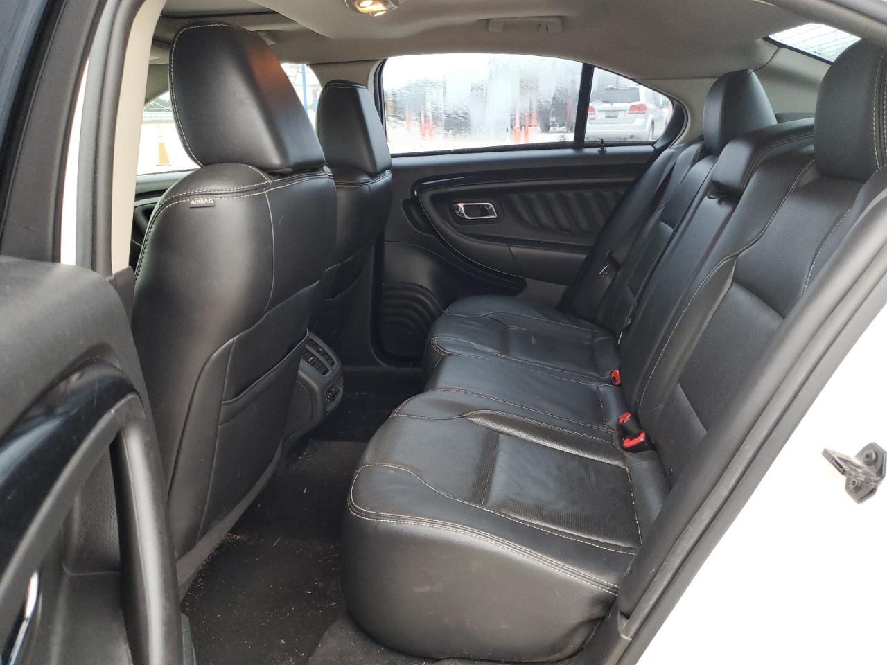 1FAHP2FW7BG157174 2011 Ford Taurus Limited