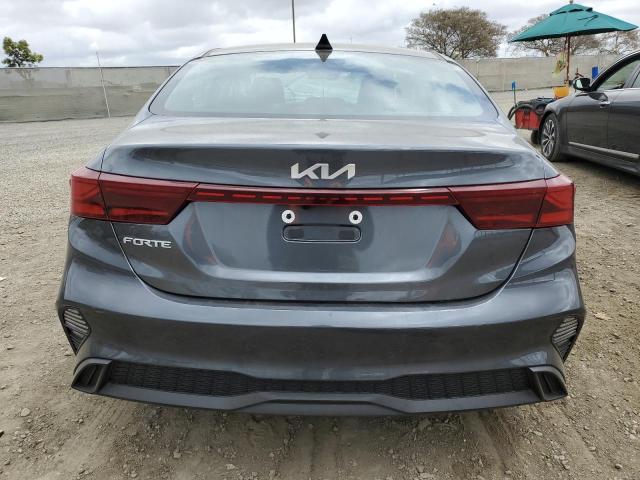 3KPF24AD6RE771273 Kia Forte LX 6