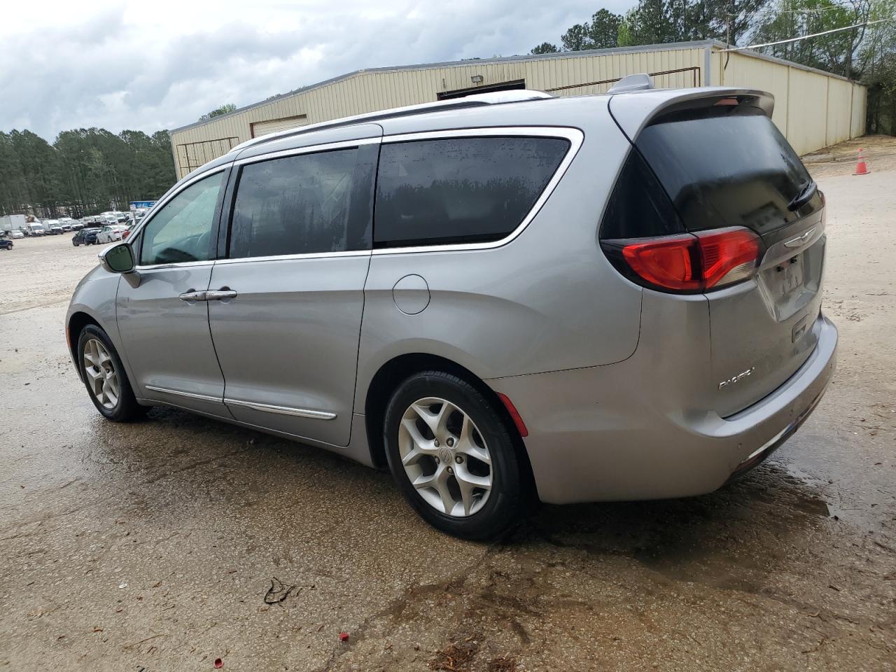 2019 Chrysler Pacifica Limited vin: 2C4RC1GG6KR731824