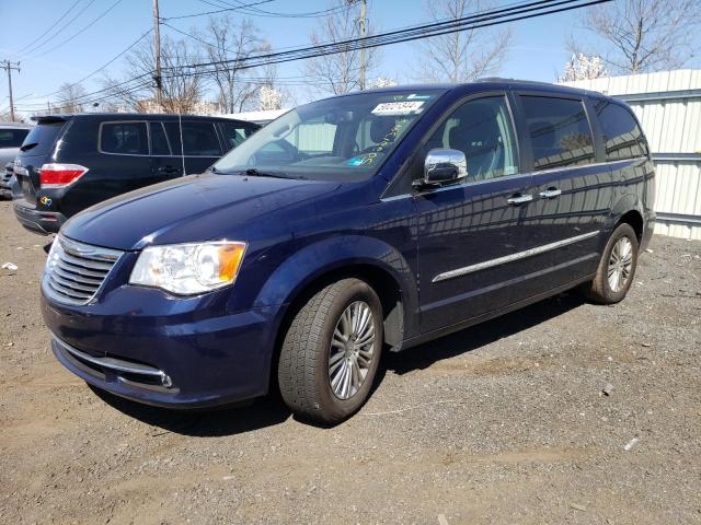 2015 CHRYSLER TOWN & COU - 2C4RC1CG7FR674738