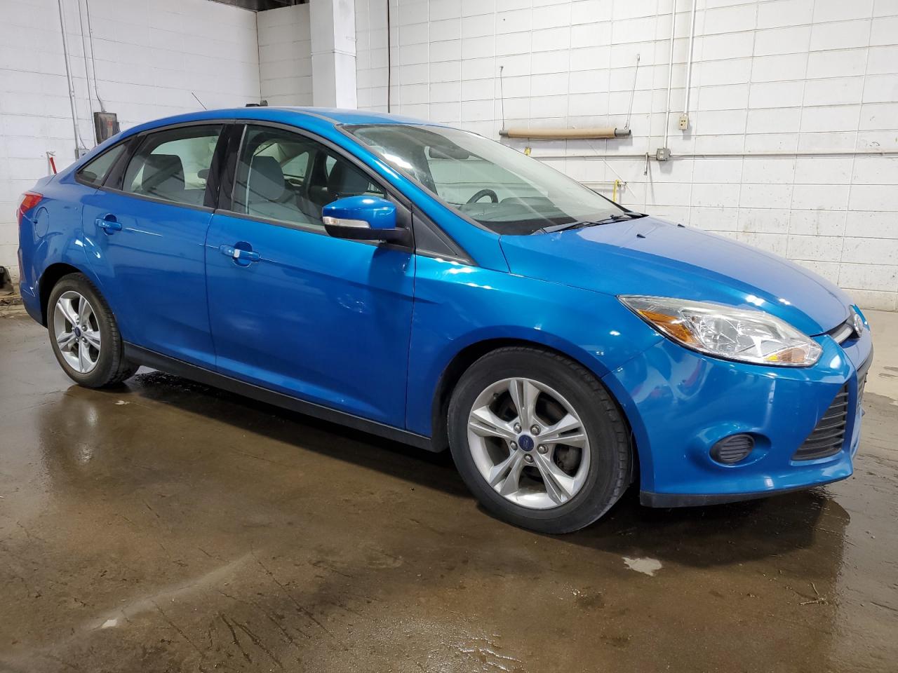 2014 Ford Focus Se vin: 1FADP3F25EL154027