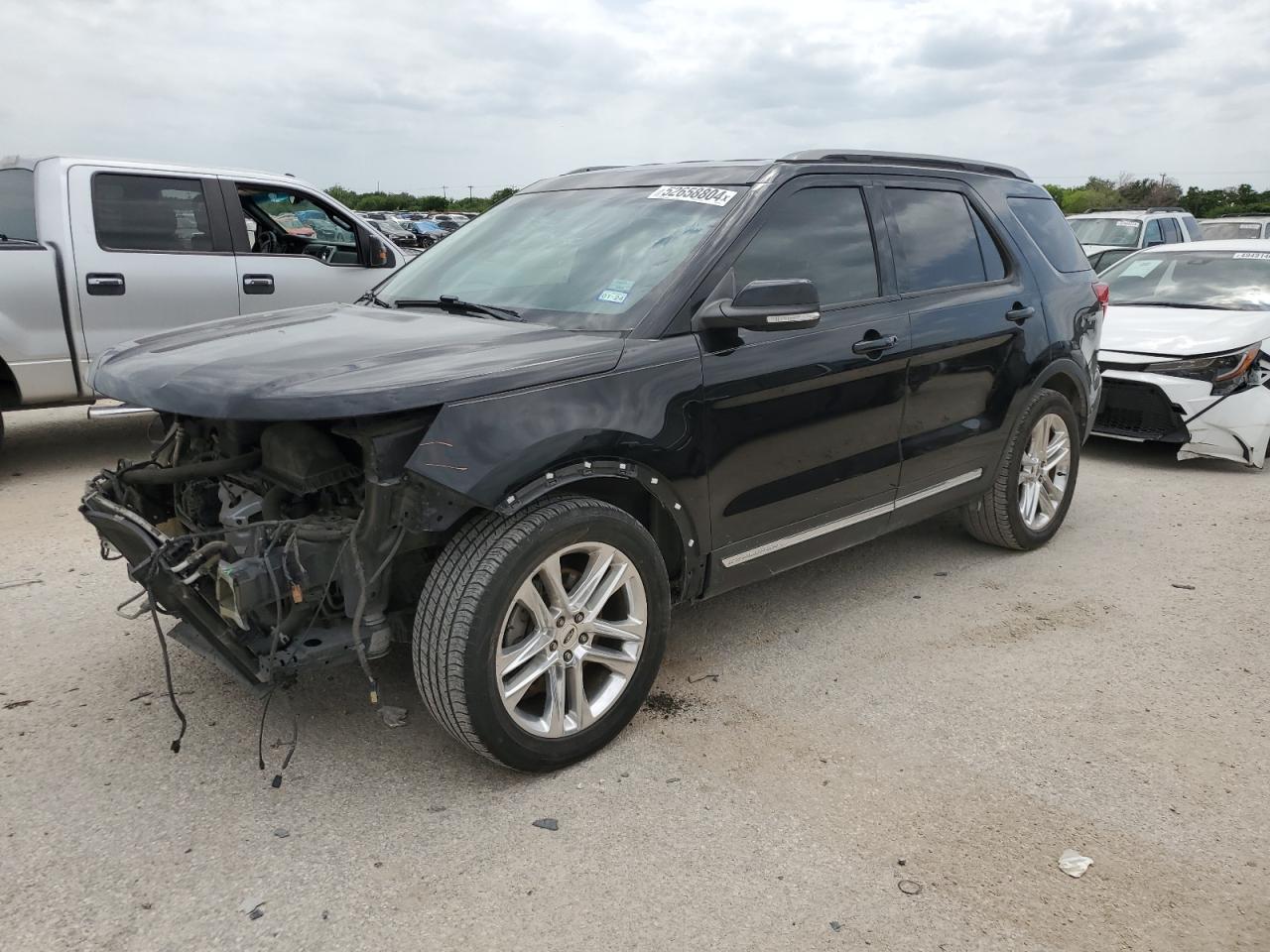 VIN: 1FM5K7D8XGGC33485 2016 FORD EXPLORER