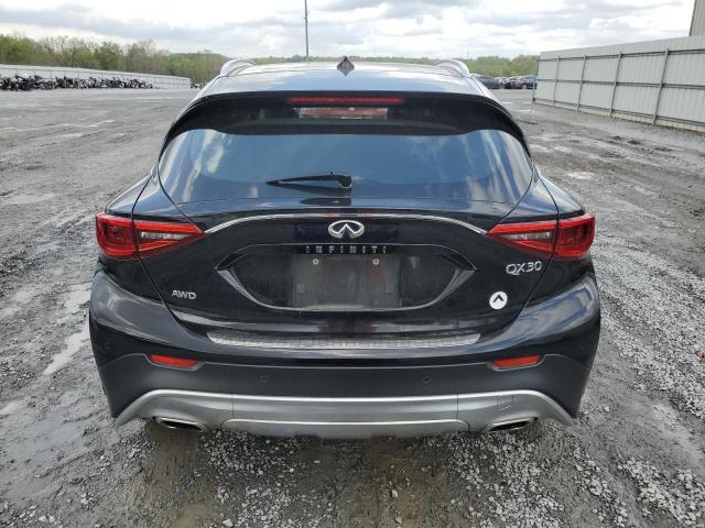 2017 INFINITI QX30 SJKCH5CR8HA029889