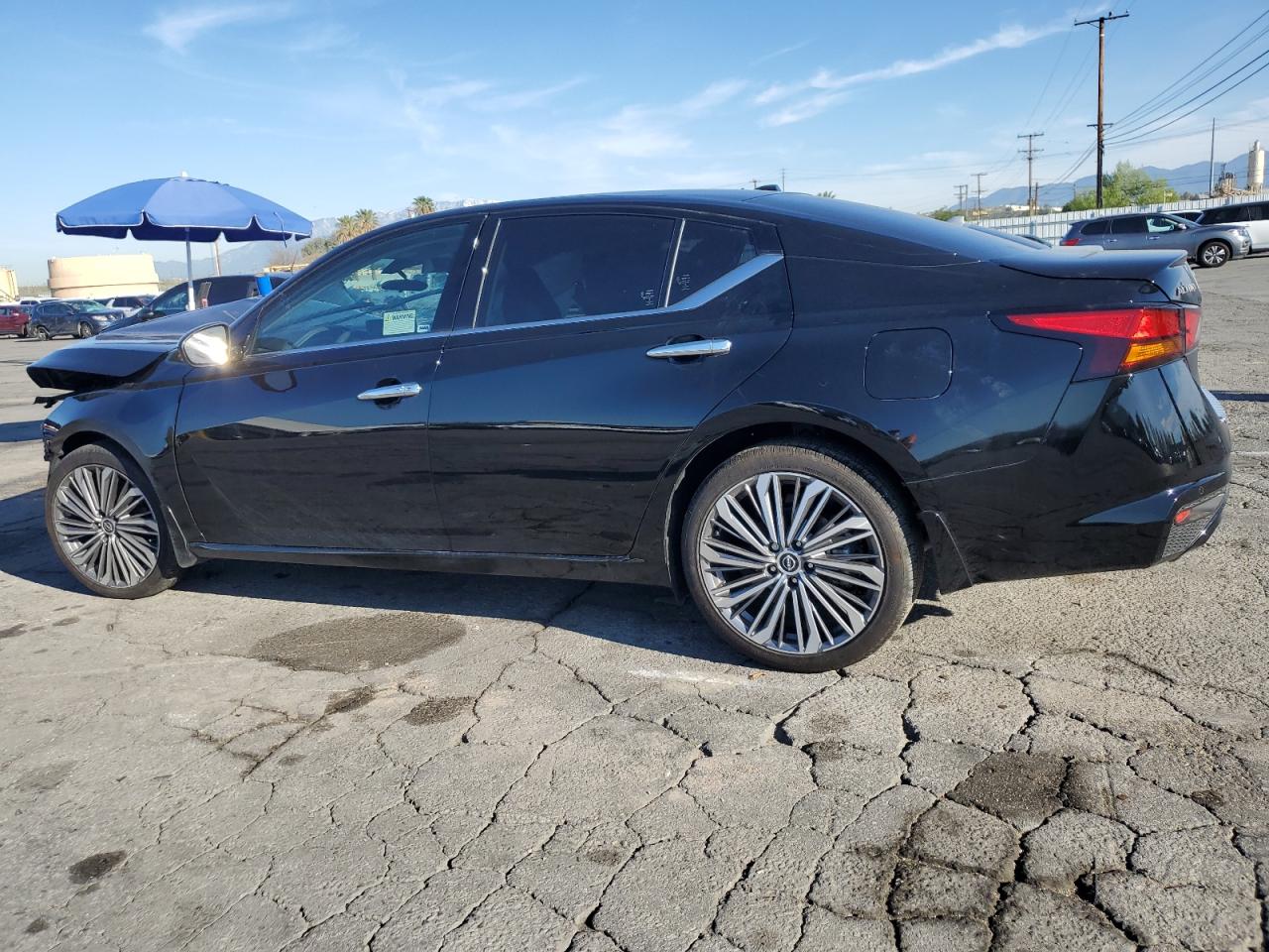 2023 Nissan Altima Sl vin: 1N4BL4EV7PN409868