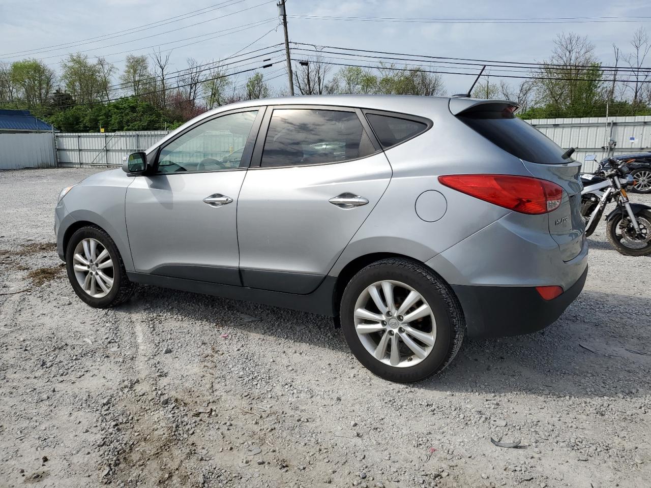 KM8JU3AC8CU323952 2012 Hyundai Tucson Gls