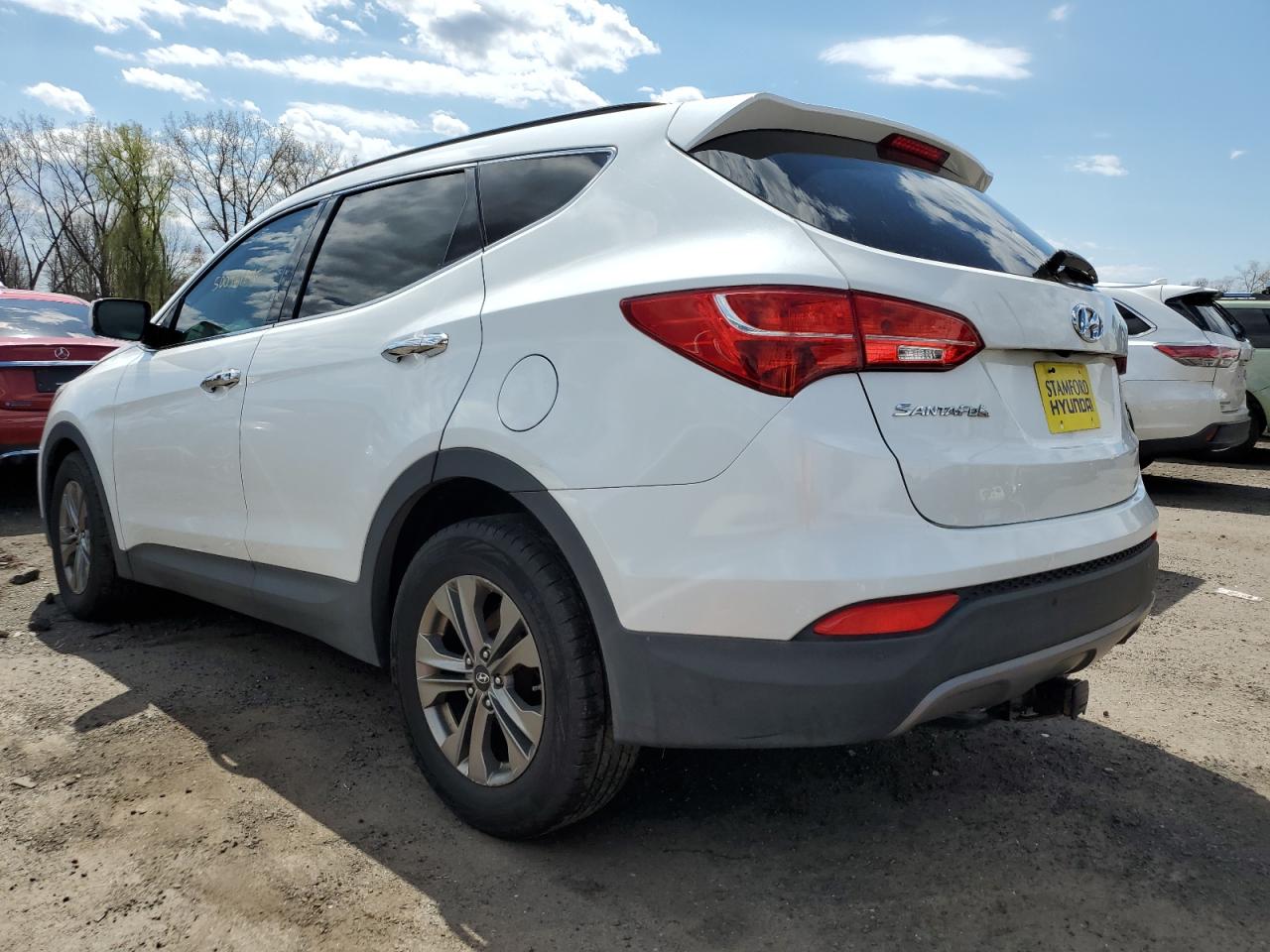 2016 Hyundai Santa Fe Sport vin: 5XYZUDLB9GG328005