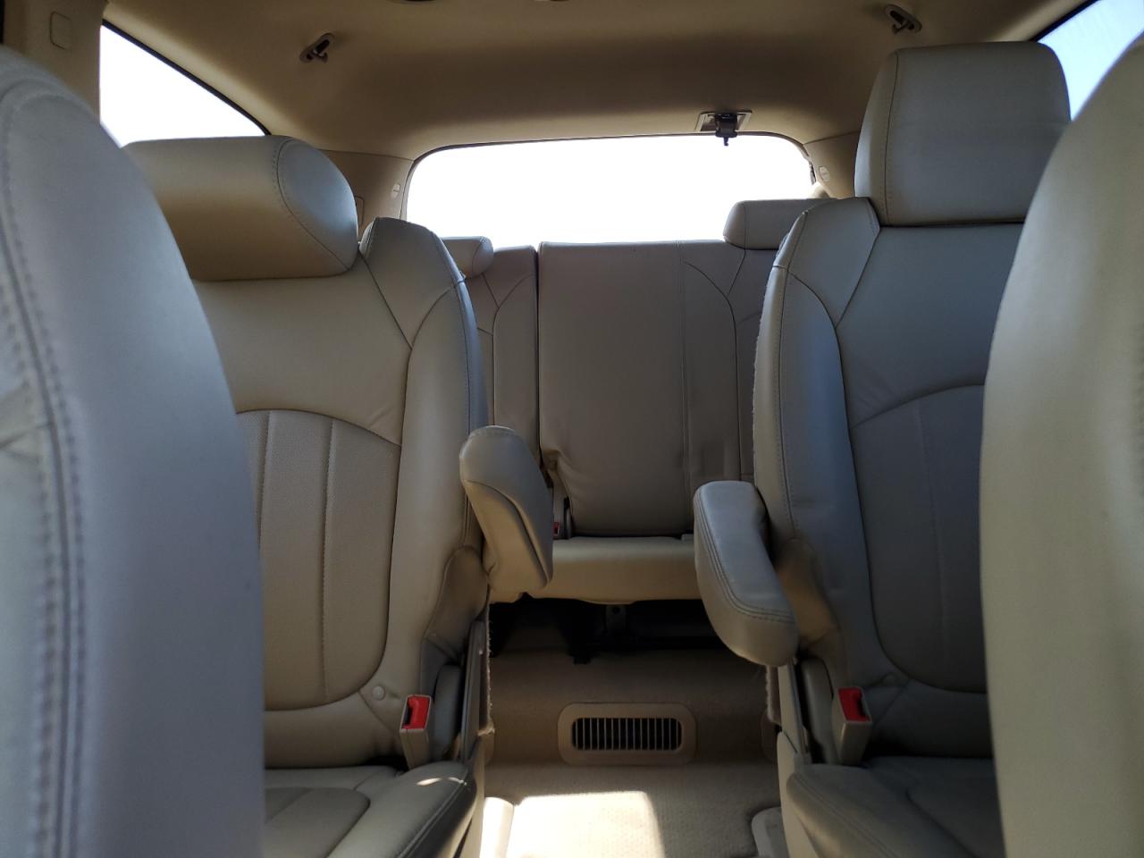 5GAKVBED2BJ349581 2011 Buick Enclave Cxl